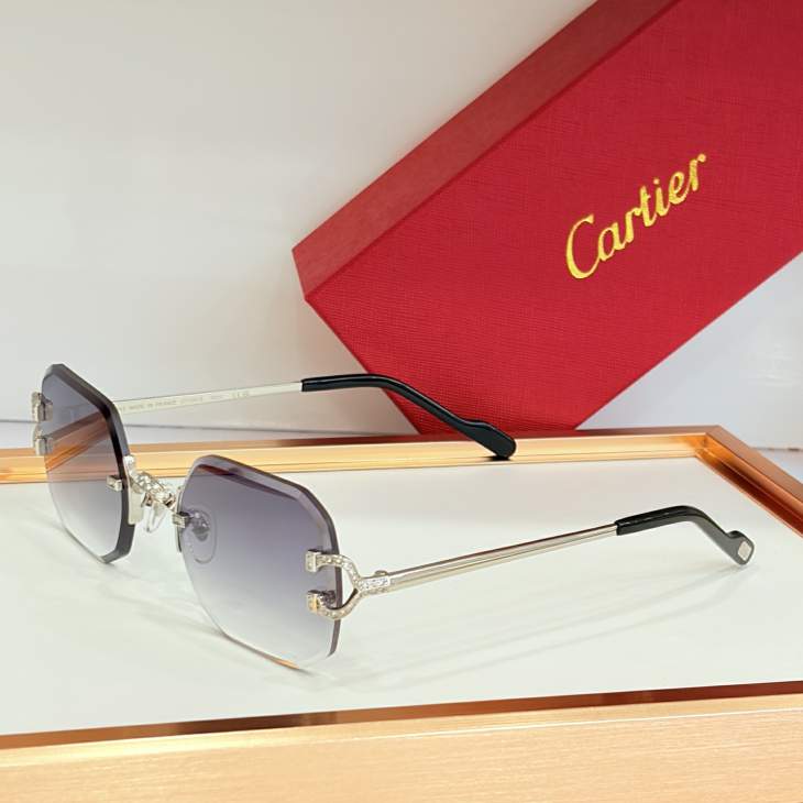 Picture of Cartier Sunglasses _SKUfw80879467fw